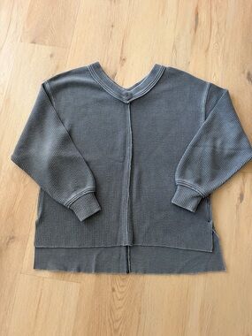 aerie Charcoal Waffle V-Neck Pullover Sweater